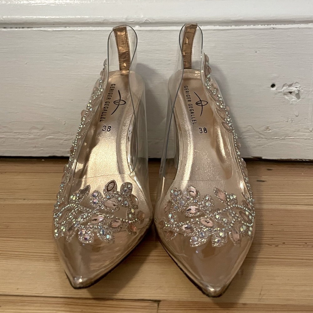 Cinderella Pumps